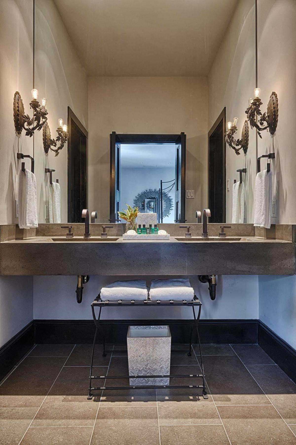 Hotel Domestique ترافلرز ريست المظهر الخارجي الصورة