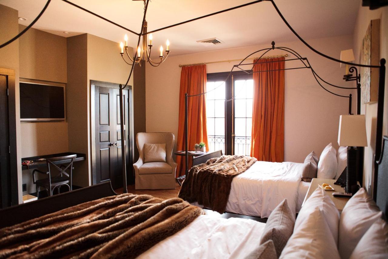 Hotel Domestique ترافلرز ريست المظهر الخارجي الصورة