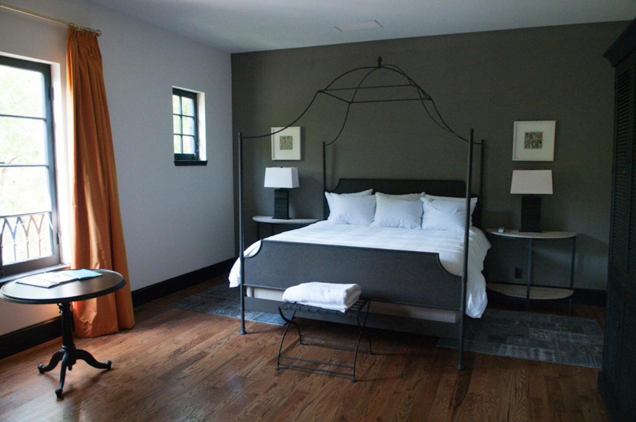 Hotel Domestique ترافلرز ريست المظهر الخارجي الصورة